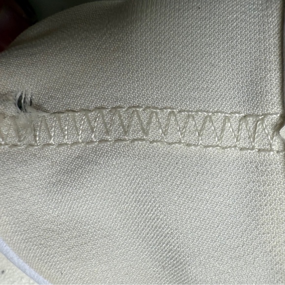 Nike Womens React Sneakers Size 8 Shoes Cream Pink Peach Running Comfy - Picture 7 of 9